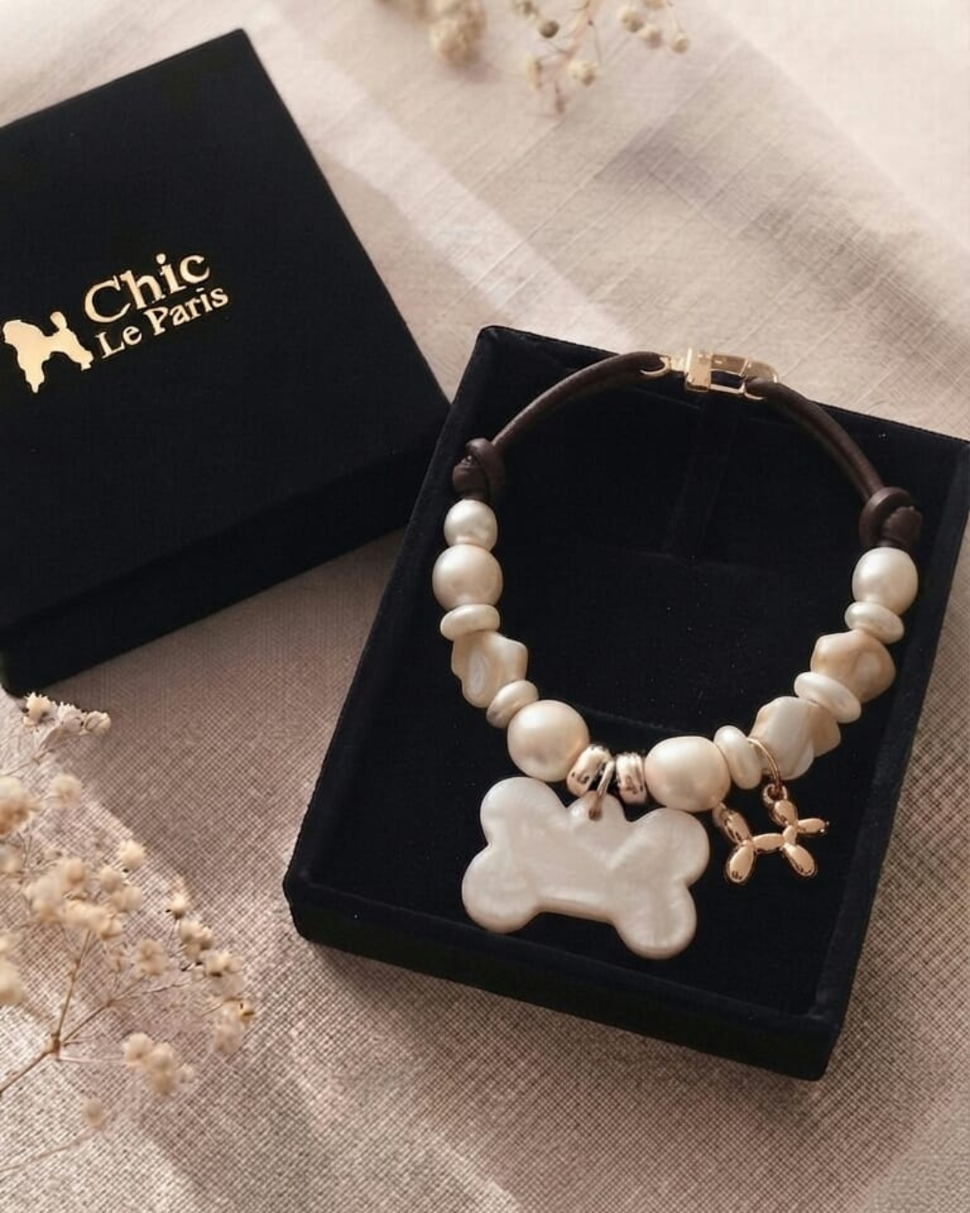 Collar Hearts Marrón